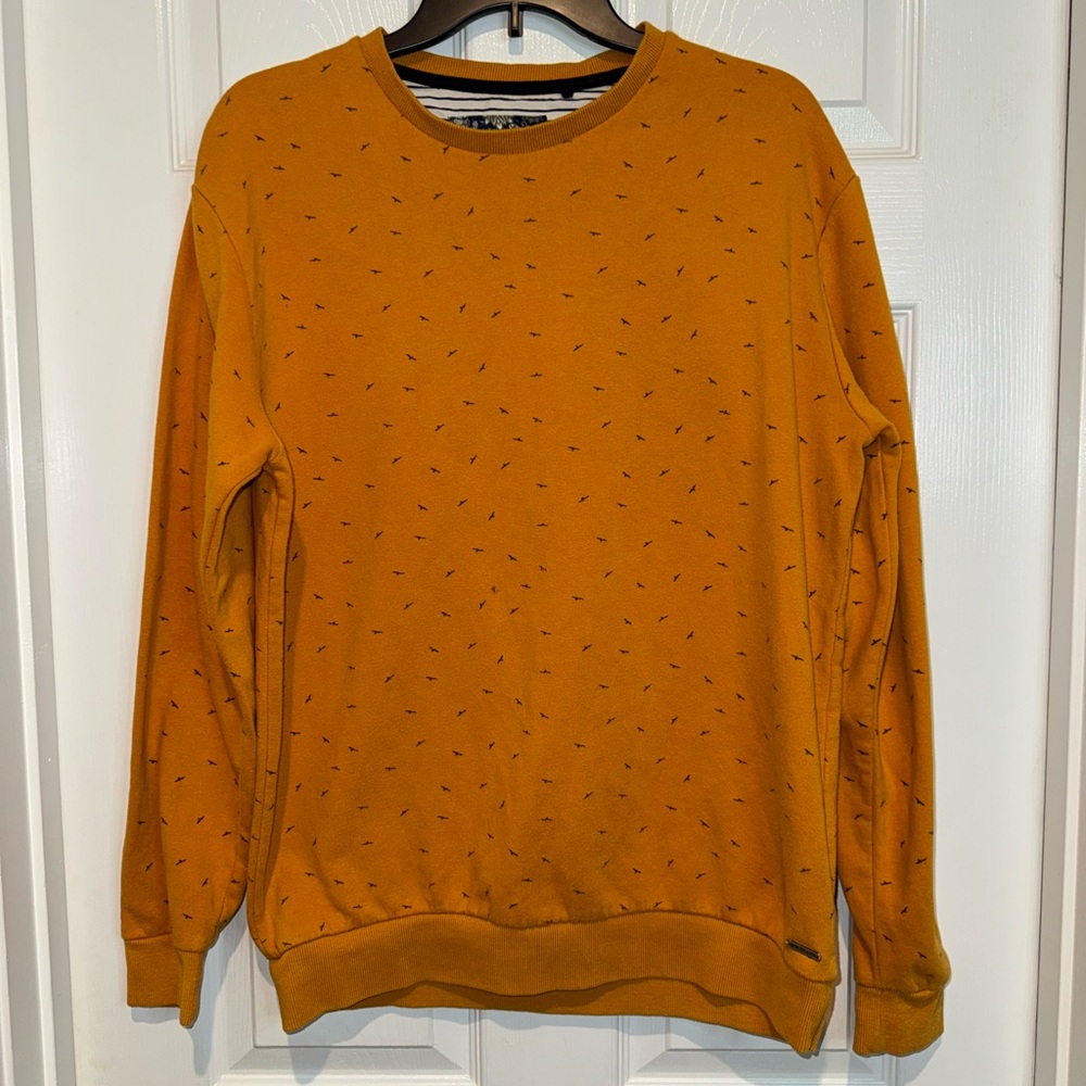 Denim & Flower Yellow Crewneck Sweater Soft Knit Pullover